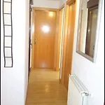 Perfecta habitación para chicas en Madrid